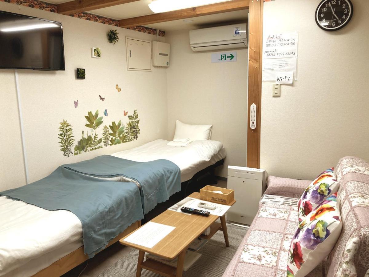 The Familiar Inn ー 旅館ホテル業 Osaka Eksteriør billede