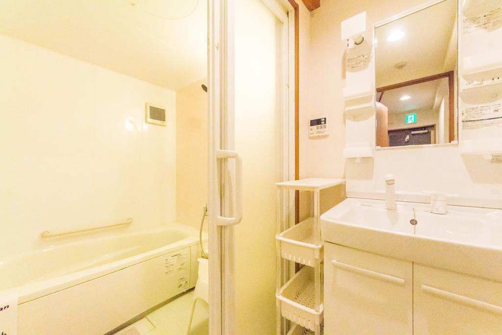 The Familiar Inn ー 旅館ホテル業 Osaka Eksteriør billede
