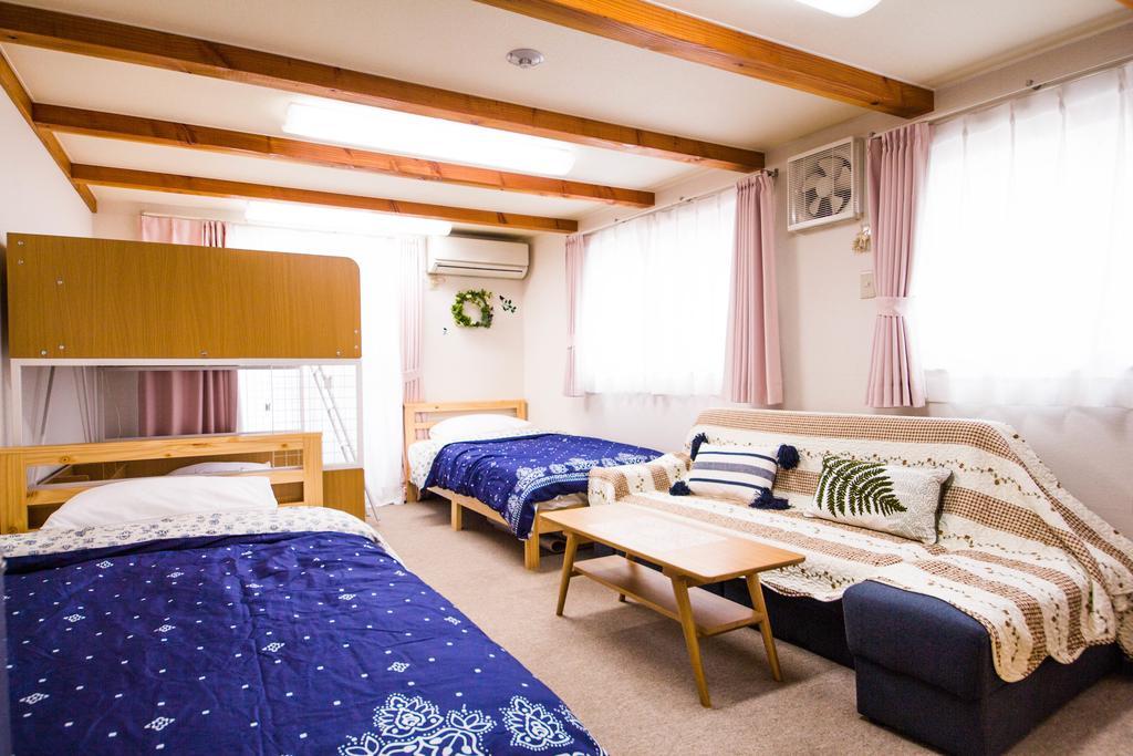 The Familiar Inn ー 旅館ホテル業 Osaka Eksteriør billede